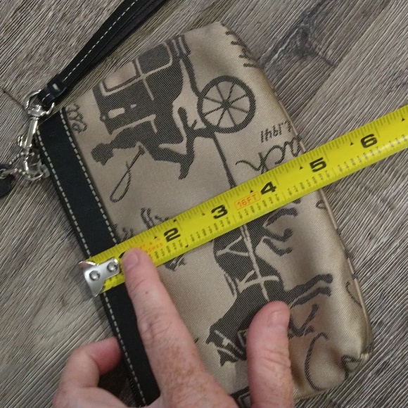 Coach 1941 Wristlet - Picture 6 of 8